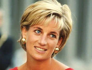 3 απλά φορέματα της Νταϊάνα βγήκαν σε δημοπρασία - Aπίστευτο πόσο πωλήθηκαν (φωτο)